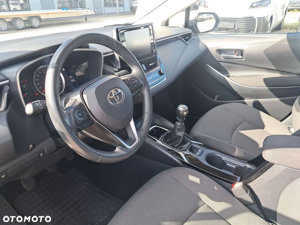 Toyota Corolla - 9