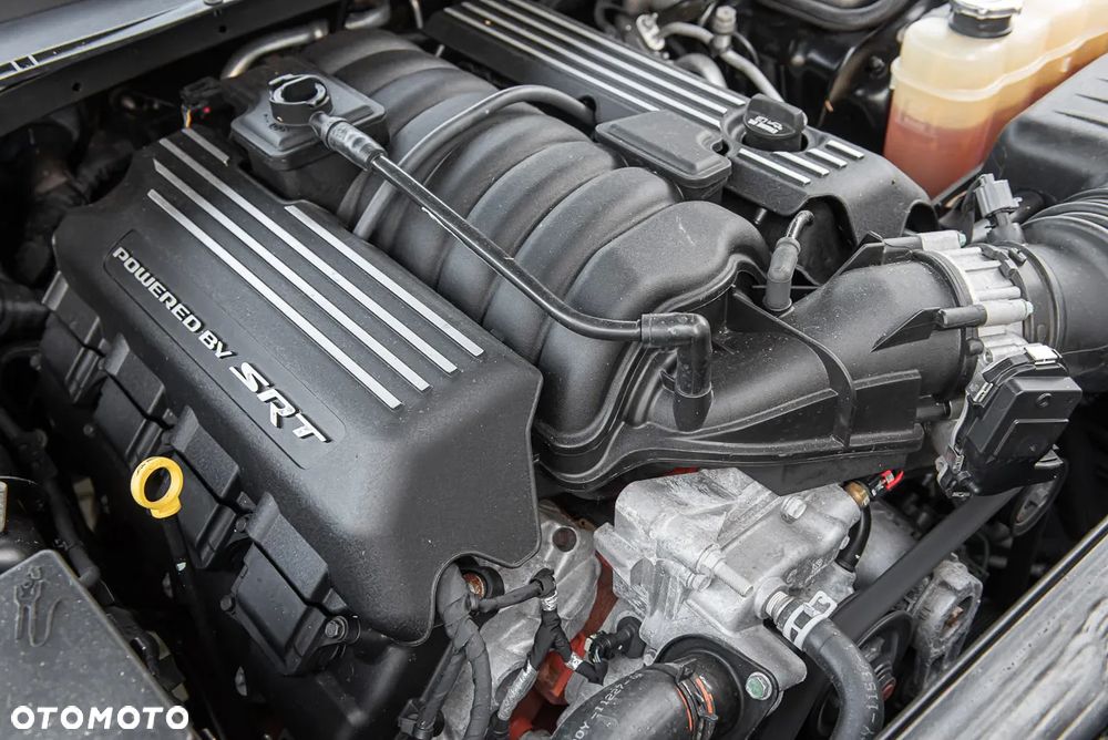 Dodge Challenger 6.4 Scat Pack - 35