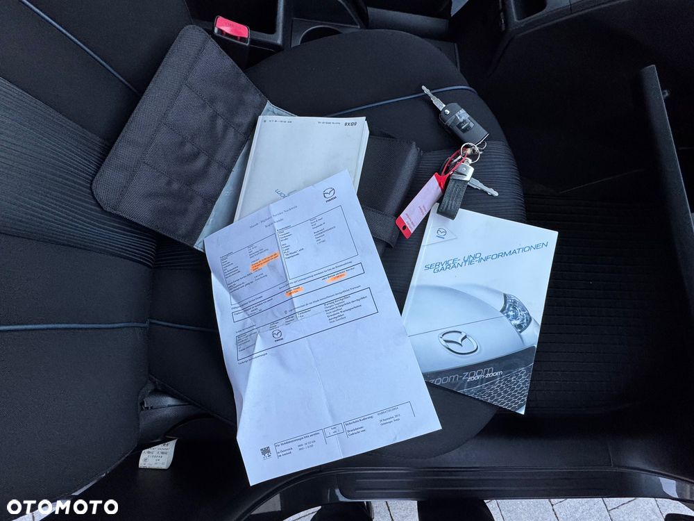 Mazda 5 - 9