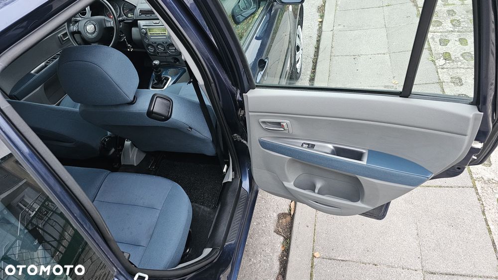 Mazda 2 - 14