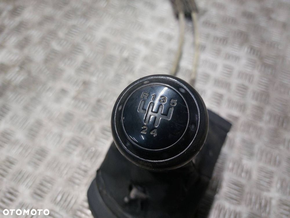 LEWAREK ZMIANY BIEGÓW + LINKI 5B SEAT IBIZA III 1.2 12V  6Q0711049AL - 2