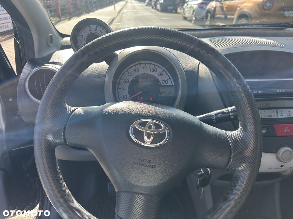 Toyota Aygo - 7