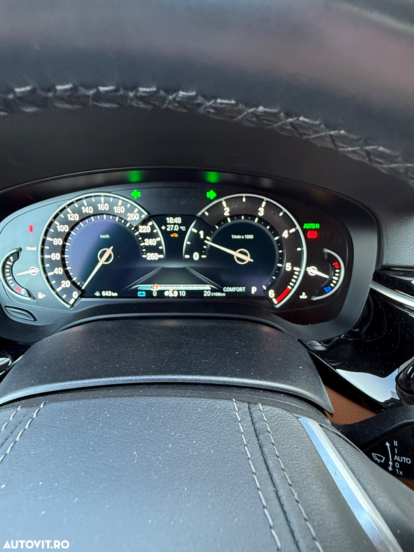 BMW Seria 5 520d Aut. Luxury Line - 27