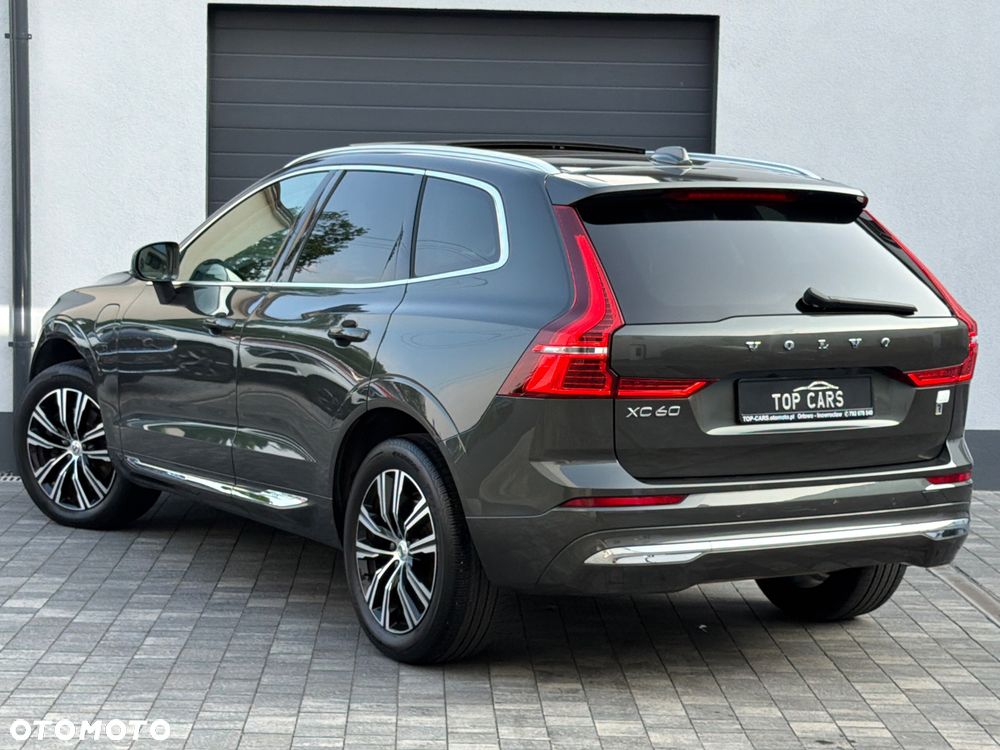 Volvo XC 60 T6 Plug-In Hybrid AWD Inscription - 4