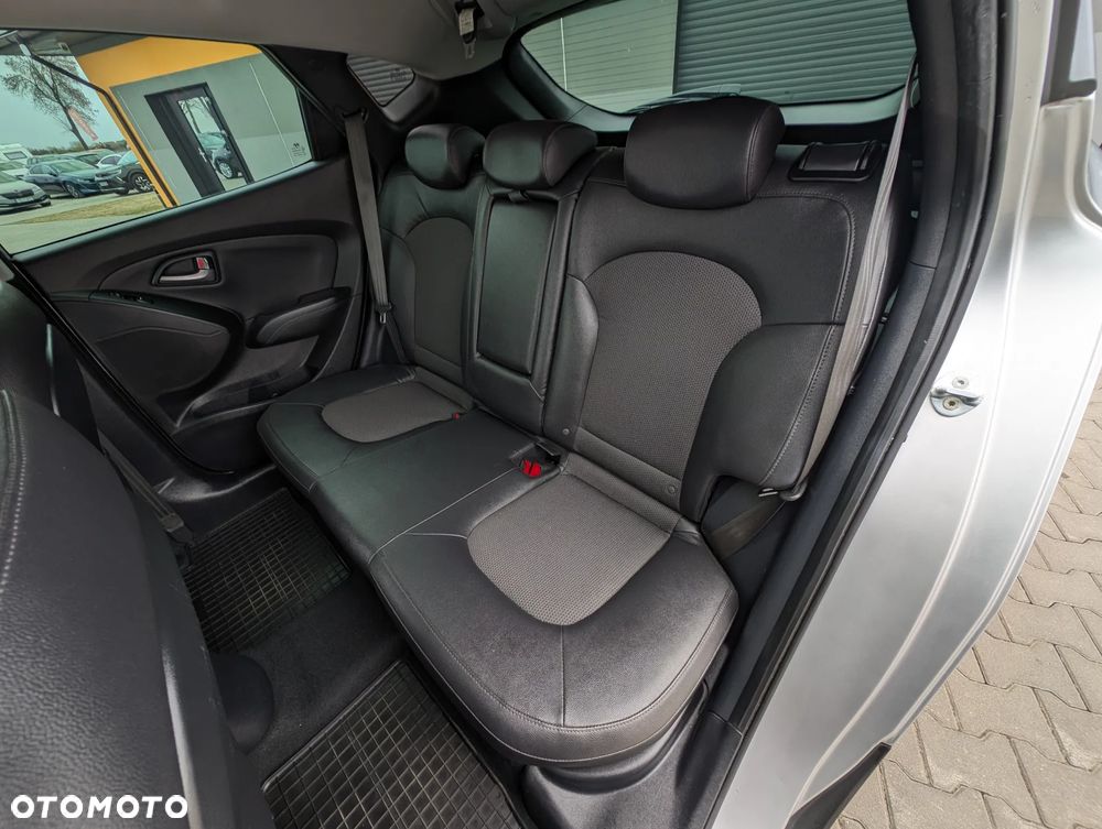 Hyundai ix35 1.7 CRDi 2WD blue Style - 37