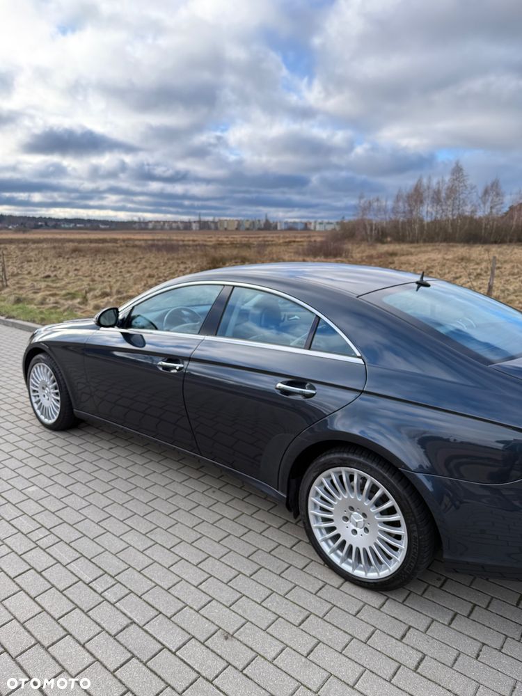 Mercedes-Benz CLS 500 - 8