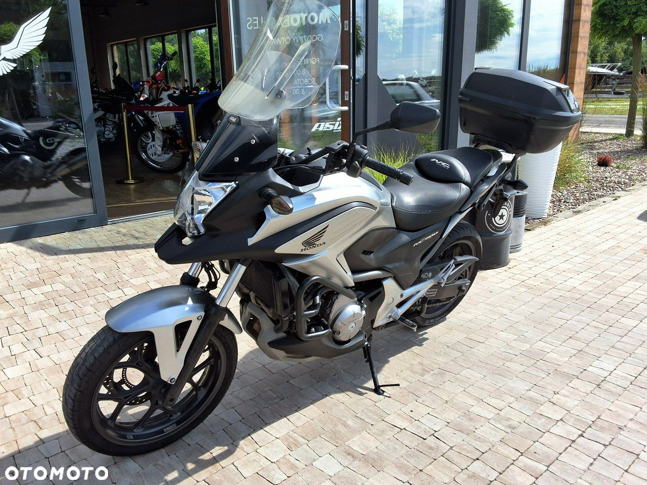 Honda NC - 12