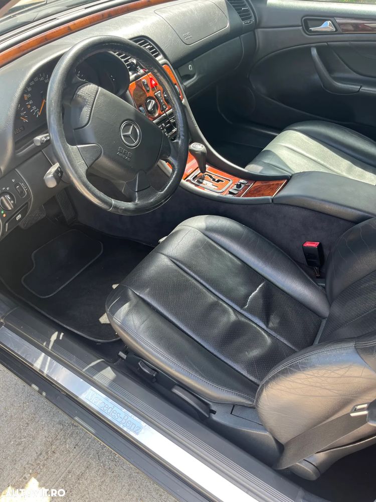 Mercedes-Benz CLK 200 CGI Coupe Aut - 10