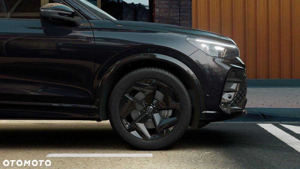 Volkswagen Tiguan - 11