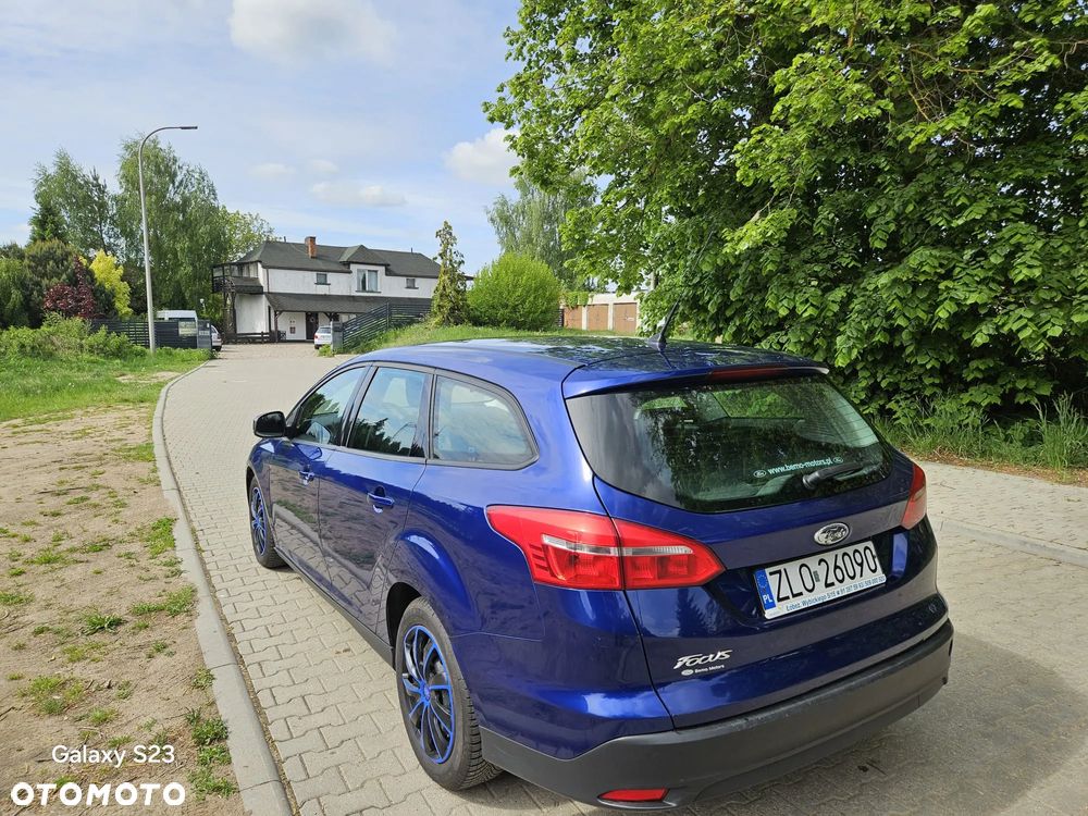 Ford Focus 1.5 TDCi Trend - 11