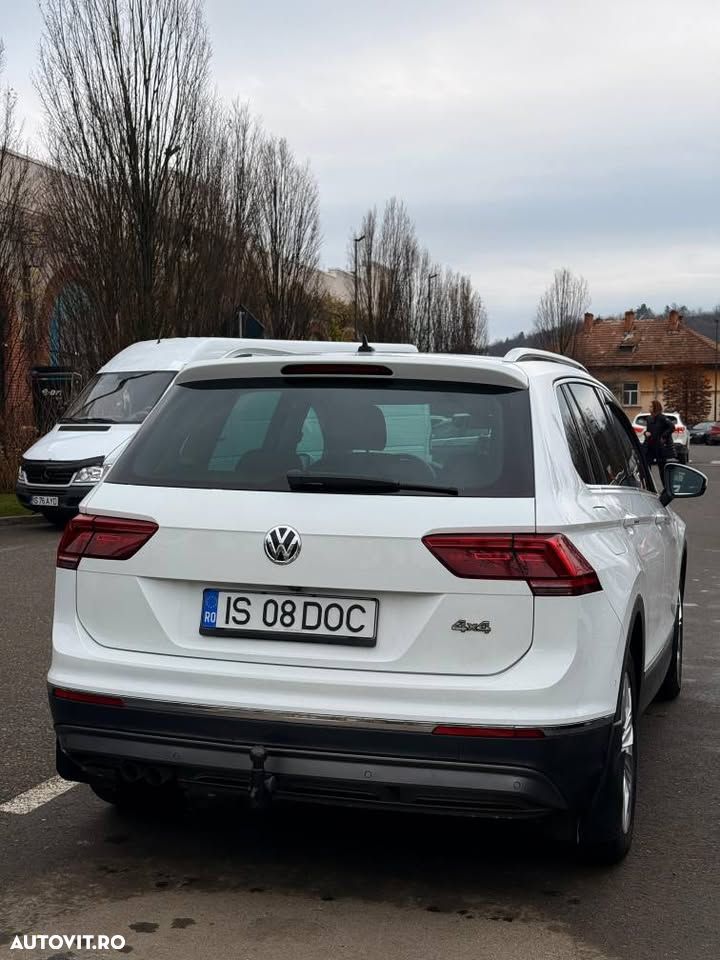 Volkswagen Tiguan 2.0 TDI DSG 4Mot Highline - 3