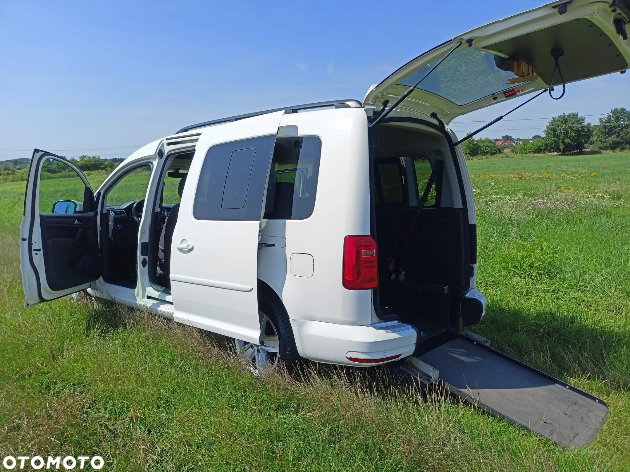 Volkswagen Caddy Maxi 2.0 TDI Highline DSG - 1