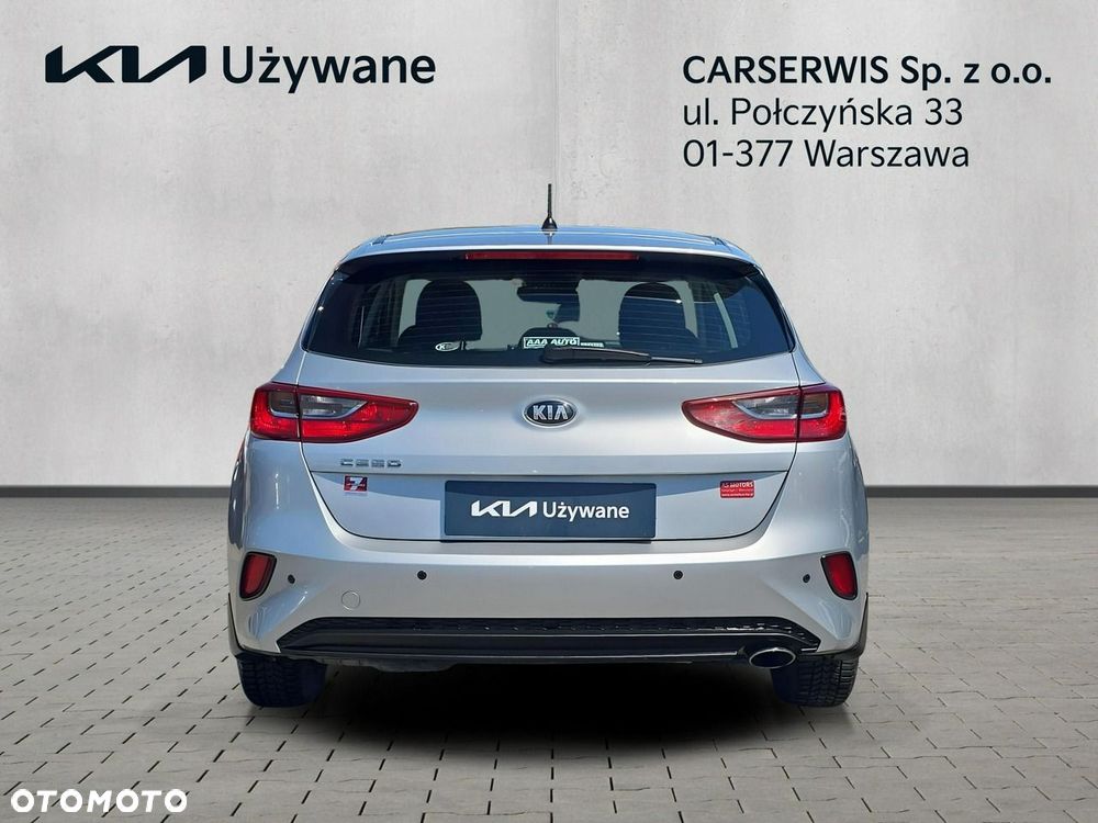 Kia Ceed - 4