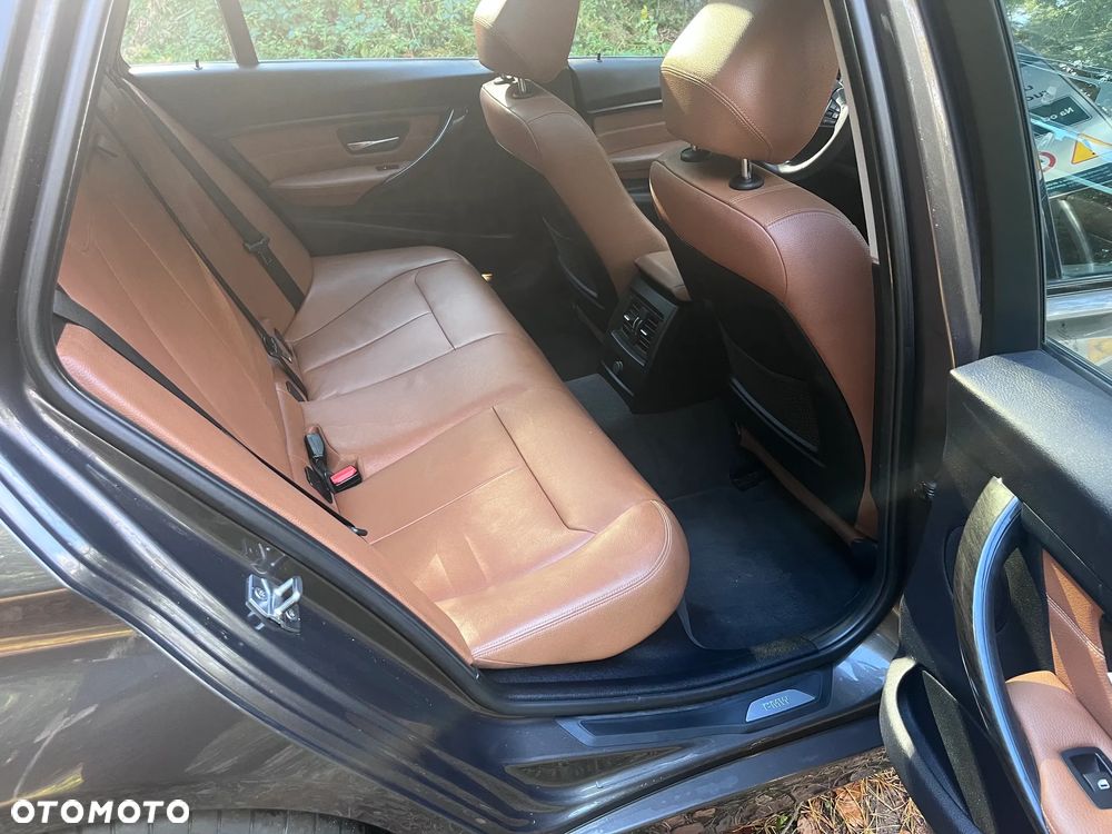 BMW Seria 3 335d xDrive Luxury Line - 20