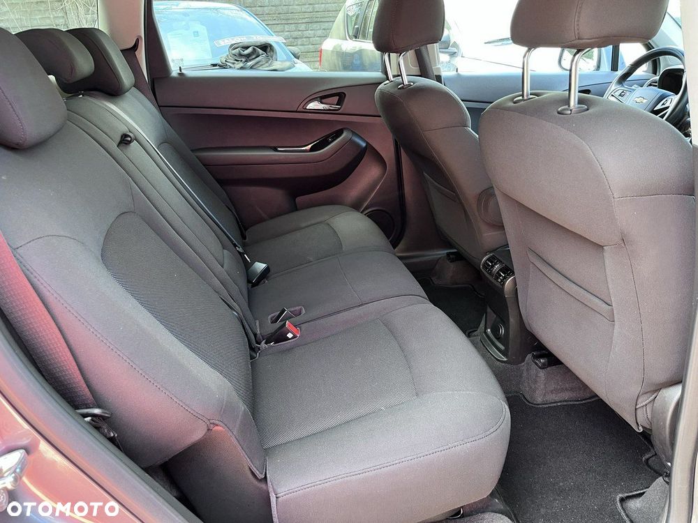 Chevrolet Orlando - 23