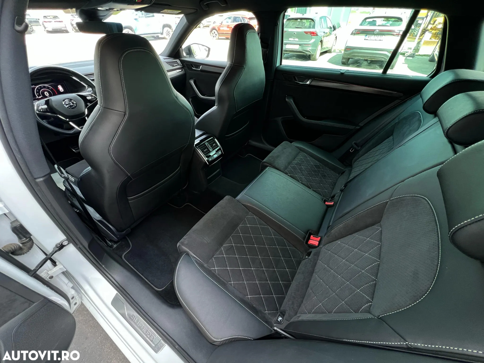 Skoda Superb Combi 1.4 TSI iV DSG Sportline - 12