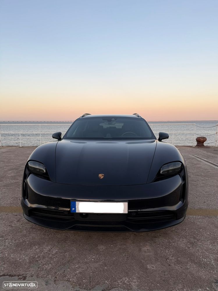 Porsche Taycan Sport Turismo Black Edition - 2