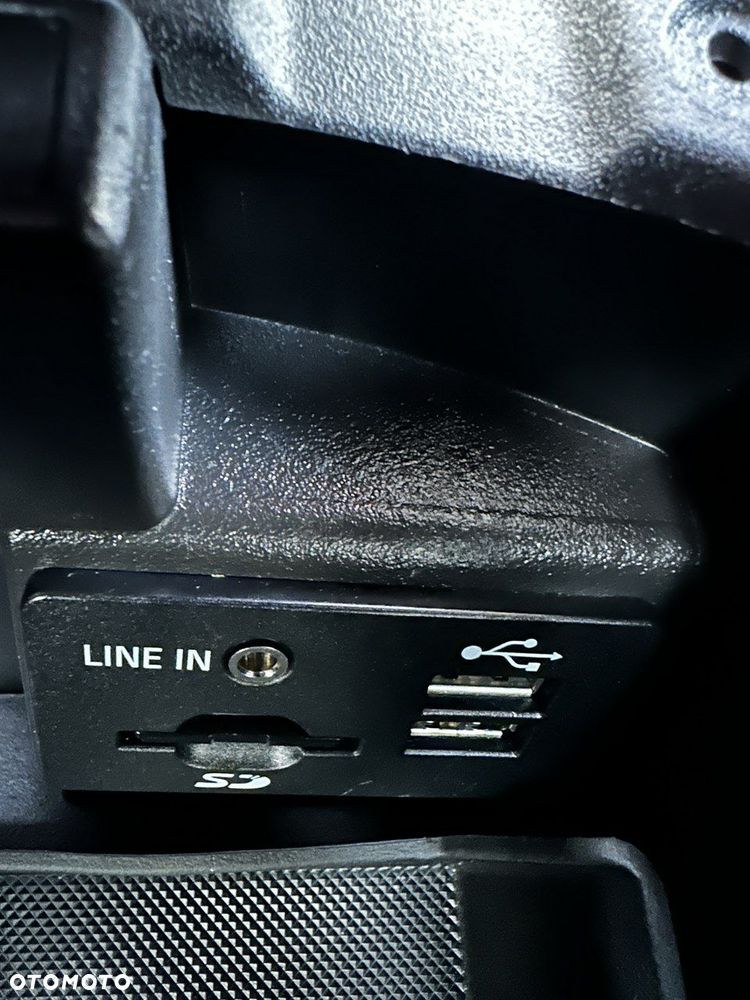 Ford C-MAX 2.0 TDCi Start-Stop-System Titanium - 35