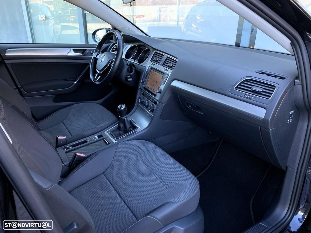 VW Golf Variant 1.6 TDi GPS Edition - 9