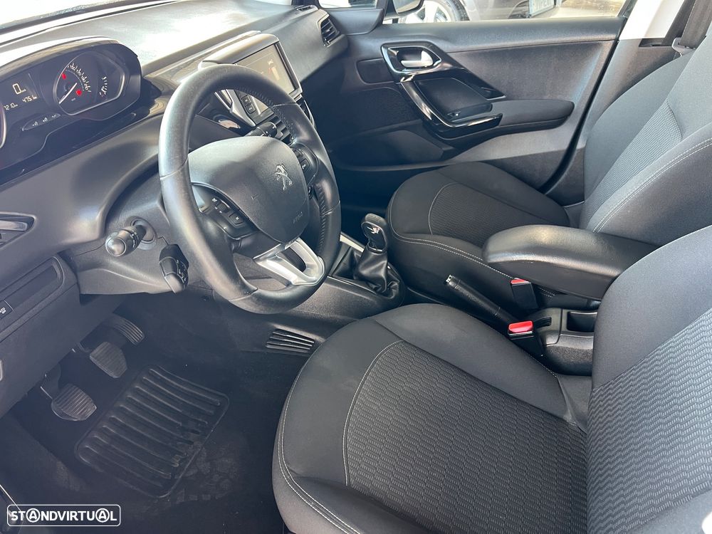 Peugeot 208 1.6 BlueHDi Active - 9