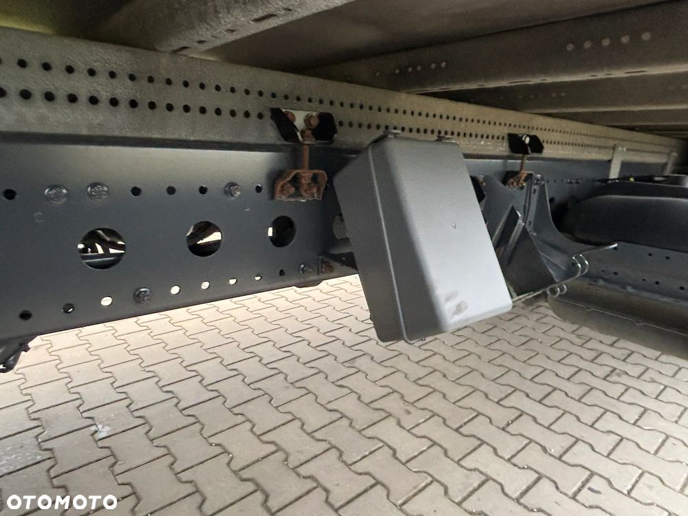 Mercedes-Benz ATEGO 1623 firanka , burty , winda (nie 1523, 1524, 1527, 1530, 1224, 1223) 2018 rok , (rama do zabudowy) - 18