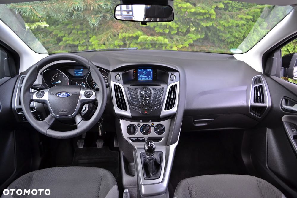 Ford Focus - 17