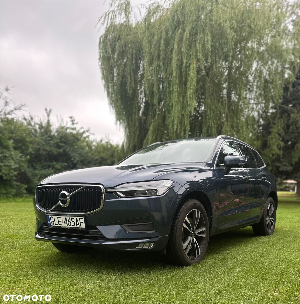Volvo XC 60 B4 D AWD Geartronic Momentum Pro - 4