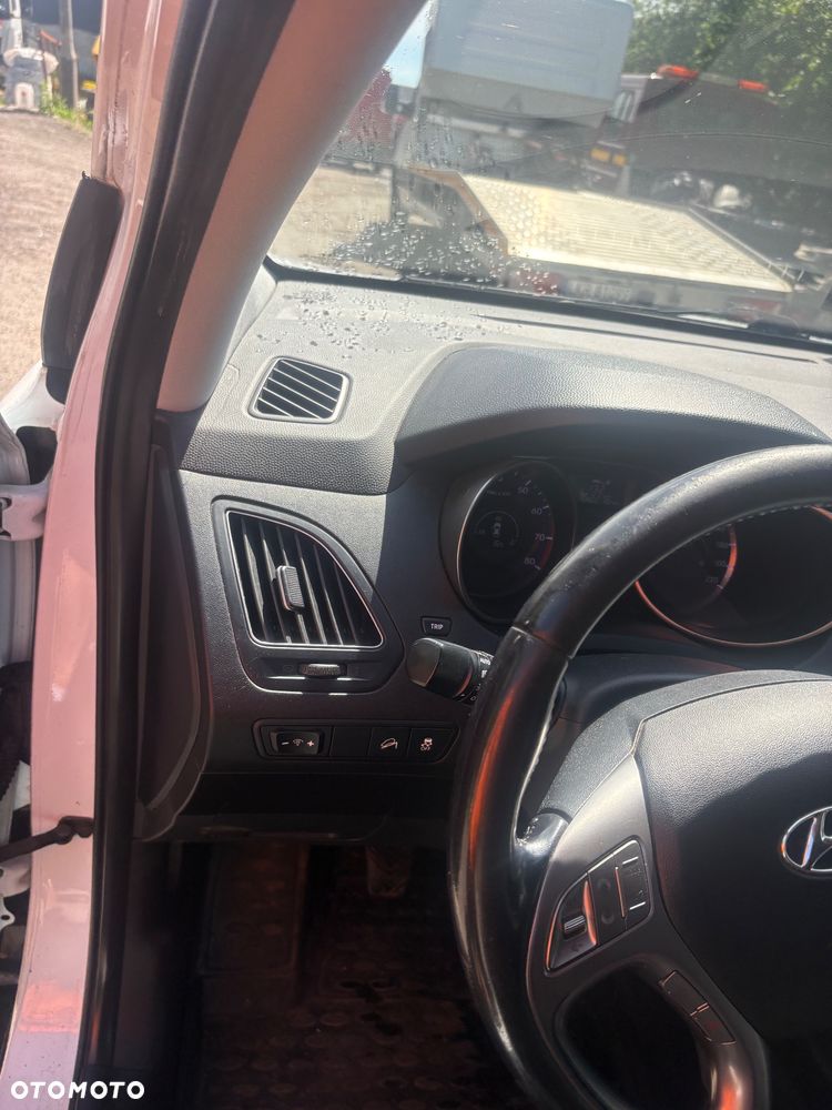 Hyundai ix35 2.0 2WD Comfort - 21