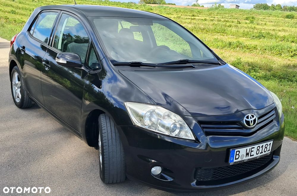 Toyota Auris 1.6 Comfort - 2