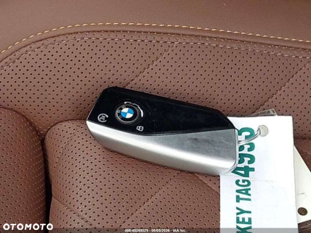 BMW X7 - 13