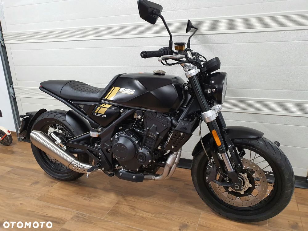 Brixton Crossfire - 1