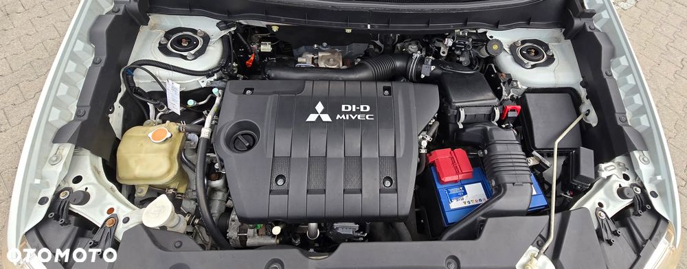 Mitsubishi ASX 1.8 DID Instyle NAVI 4WD AS&G - 34