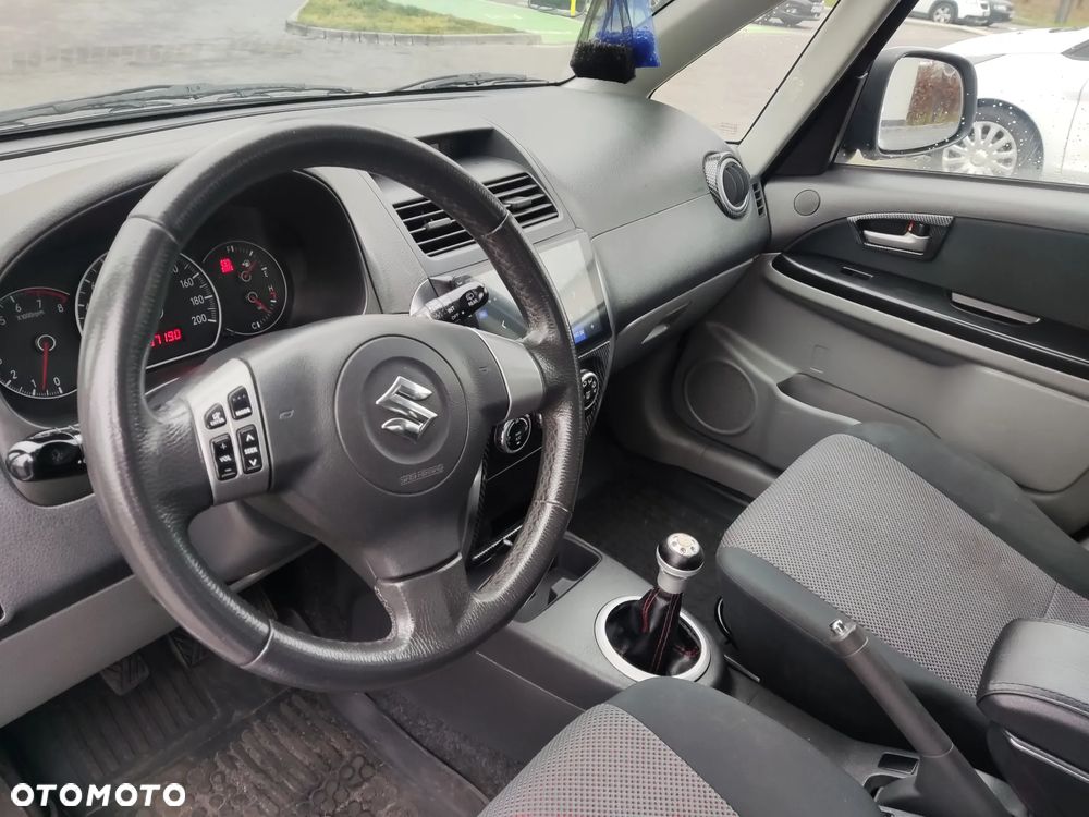 Suzuki SX4 1.6 VVT 4x2 Comfort WRC - 11