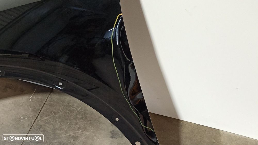 GUARDA-LAMAS FRENTE ESQUERDO AUDI Q3 - 2