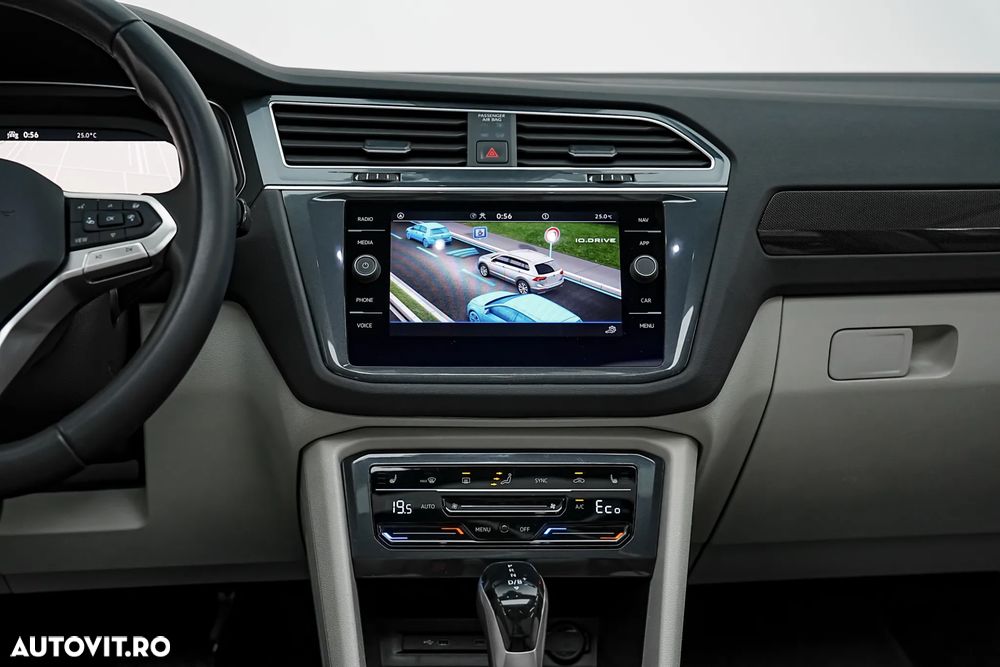 Volkswagen Tiguan 1.4 eHybrid OPF DSG Elegance - 18