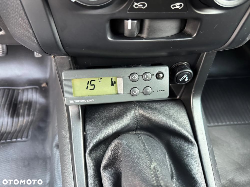 Isuzu Satellite 4X4 Kontener Chłodnia/Mroźnia + 230V ThermoKing - 16