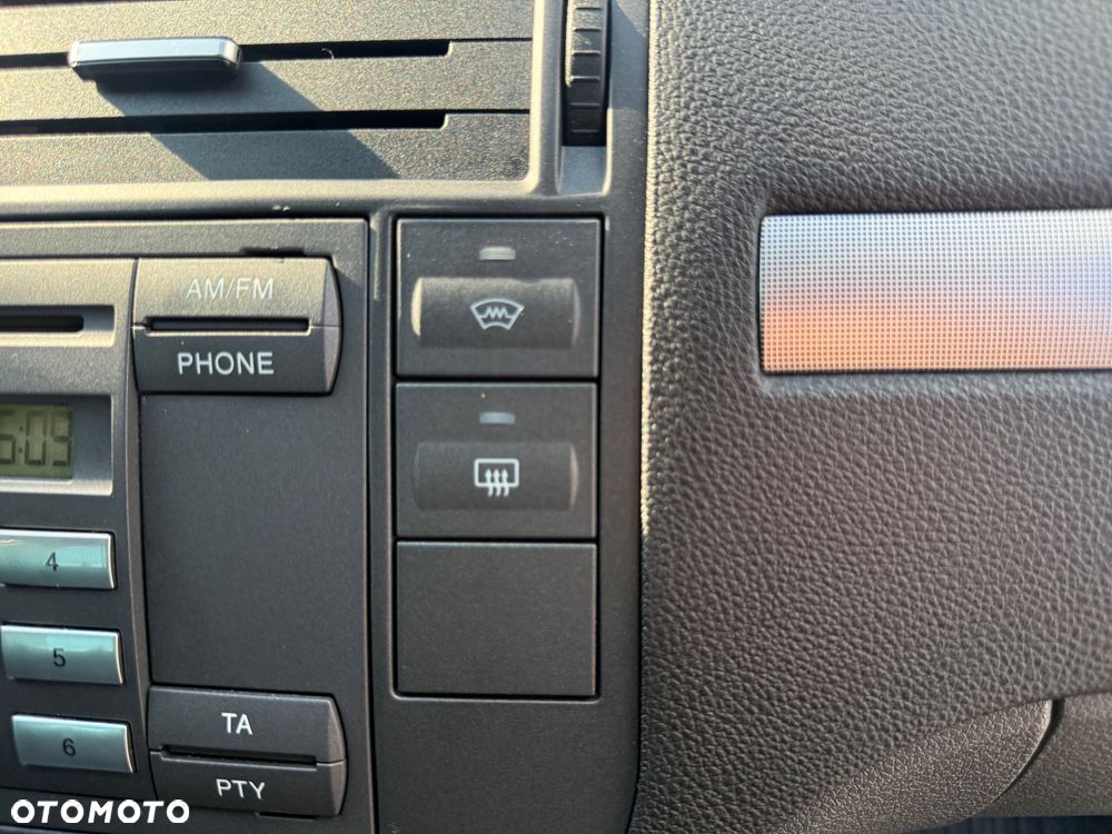 Ford C-MAX - 28