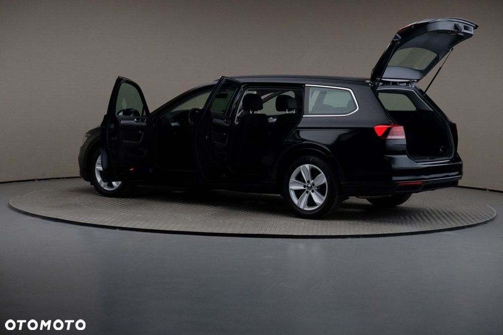 Volkswagen Passat Variant 2.0 TSI Business DSG - 7