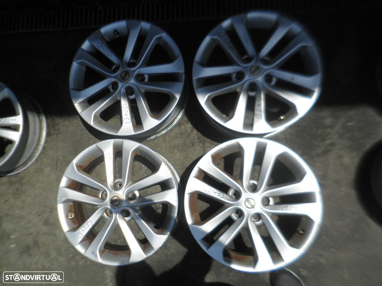 Jogo De Jantes Jgjant1245 NISSAN JUKE 1 FASE 1 2012 1.5DCI 110CV 5P CINZA ESCURO 47 7X17 5X115 65.8MM - 1