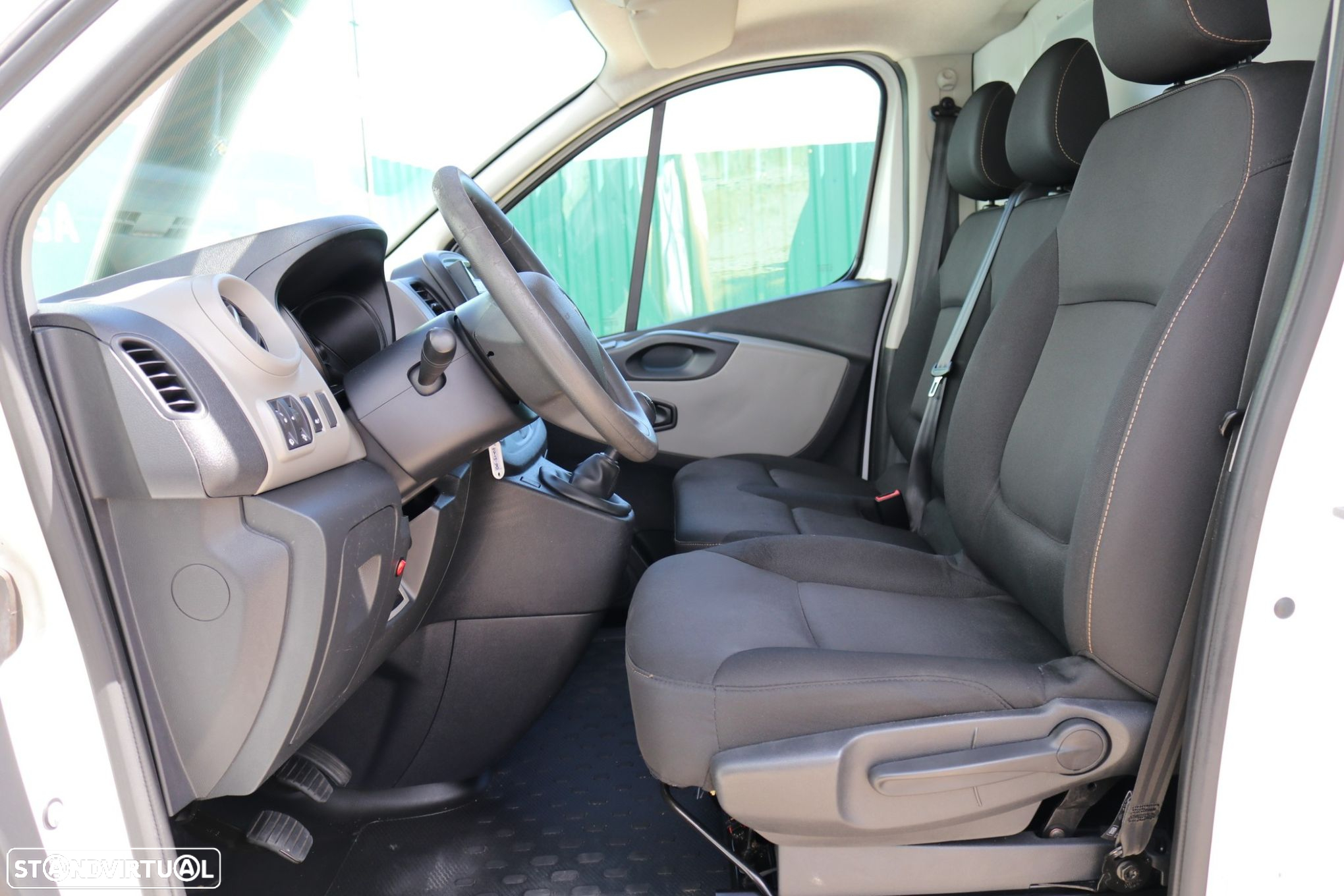 Renault Trafic 1.6 DCi Longa Frio Estrada/Parque C/Iva Incluído - 16