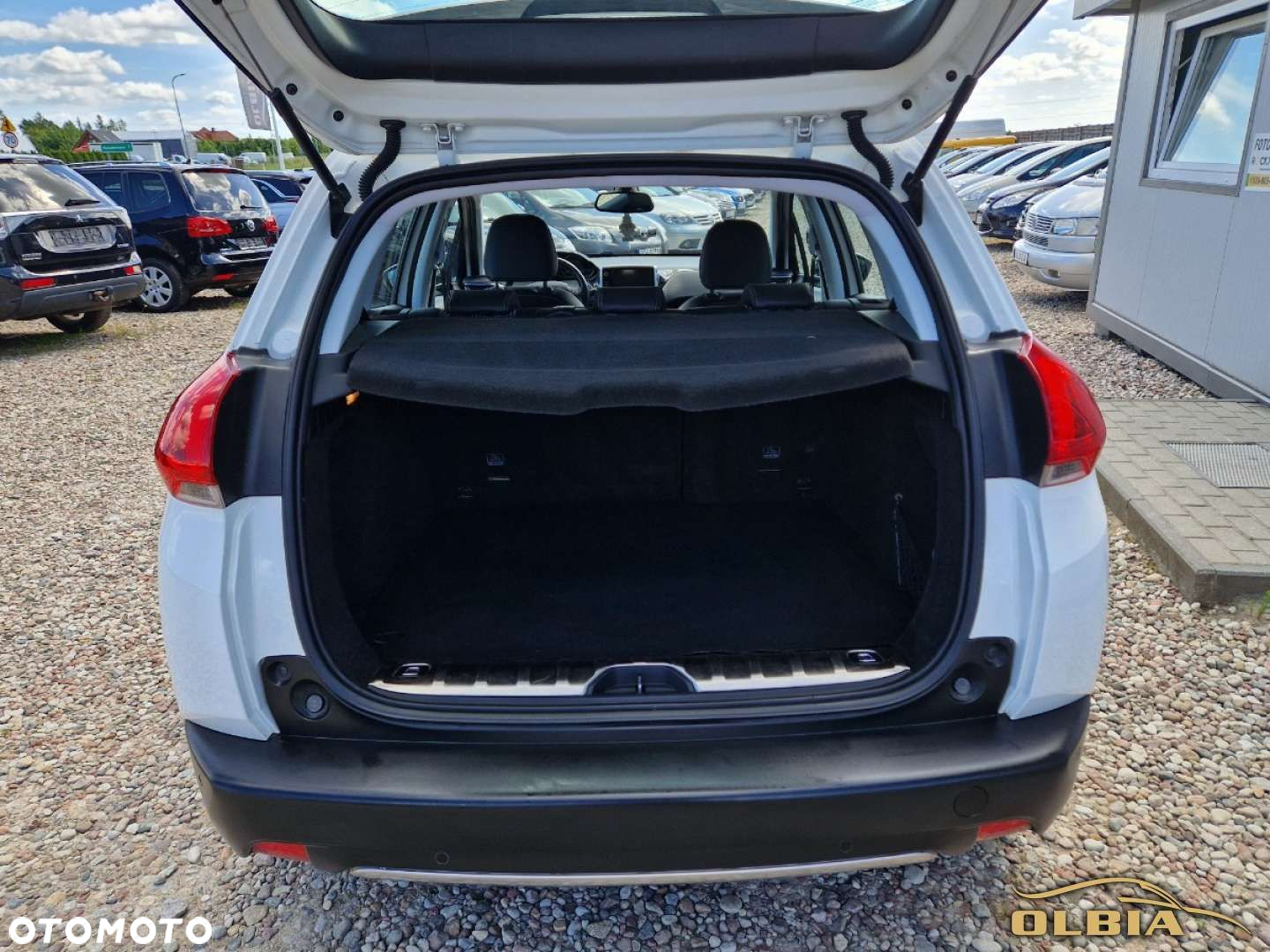 Peugeot 2008 1.6 BlueHDi Allure - 17