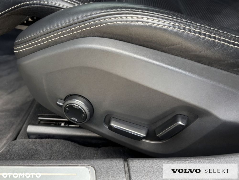 Volvo S90 - 23