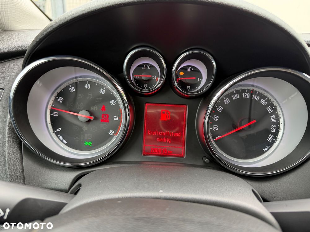 Opel Astra - 18