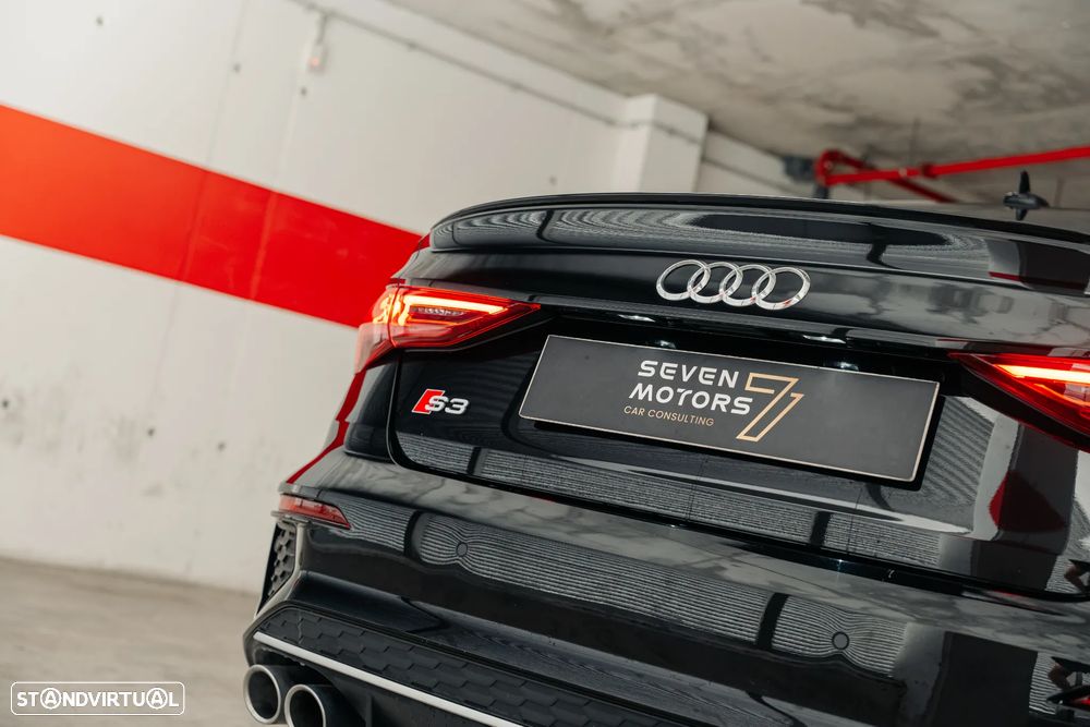 Audi S3 TFSI quattro S tronic - 16