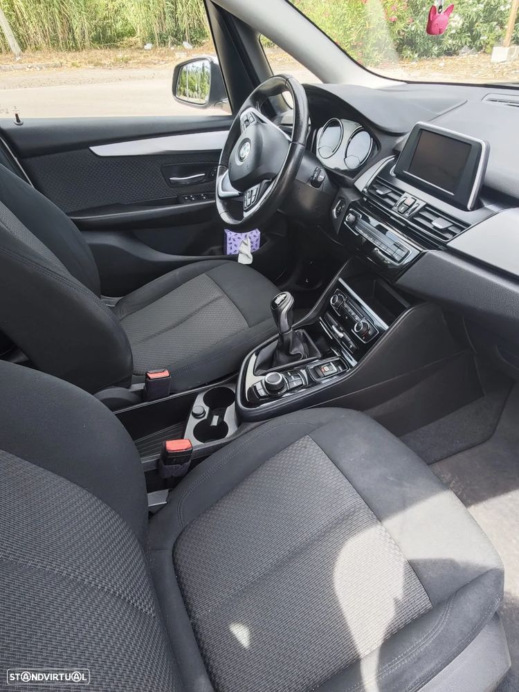 BMW 216 Active Tourer - 9