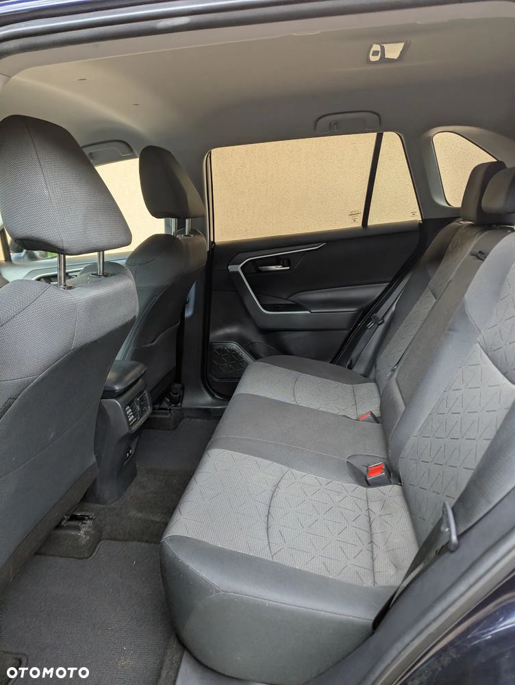 Toyota RAV4 - 35