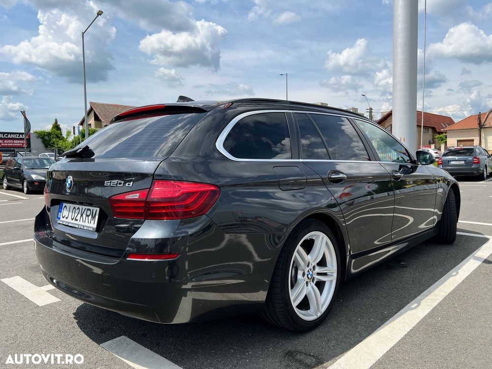 BMW Seria 5 520d xDrive Touring Aut. Luxury Line - 4