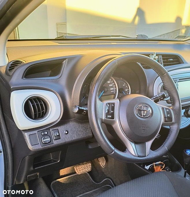 Toyota Yaris - 19