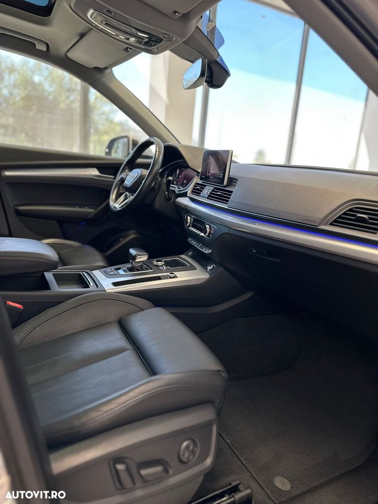Audi Q5 2.0 40 TDI quattro S tronic Design - 11