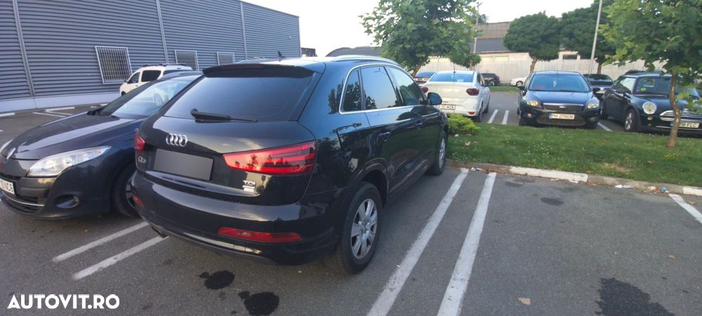 Audi Q3 2.0 TDI Quattro S tronic - 3